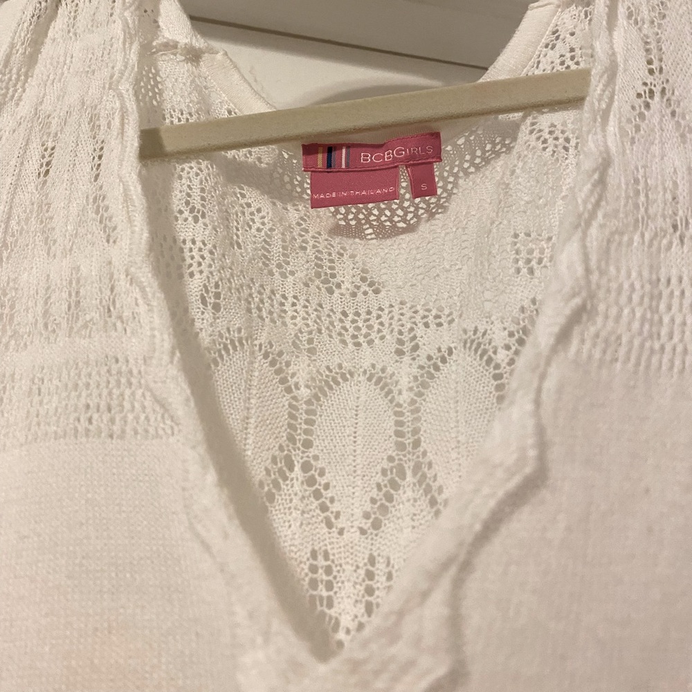 BGBG White Knit sleeveless Coverup or shirt